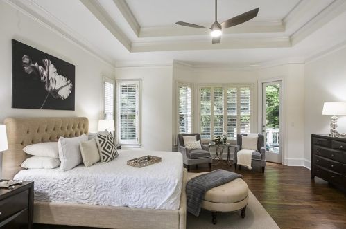 710 Lake Summit Dr, Atlanta GA  30342-1919 exterior