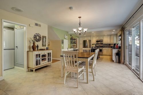 14912 Elm Ave, Irvine CA  92606-2611 exterior