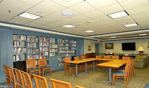 15107 Interlachen Dr, Silver Spring MD 20906-5625 exterior