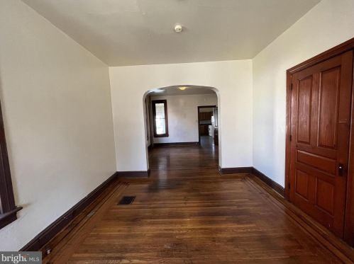 31 Belvidere Ave, York PA 17401-3346 exterior