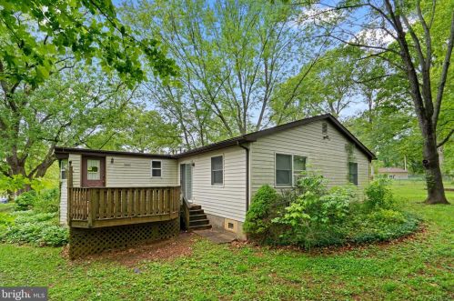 2203 Forestside Dr, Aberdeen MD  21001-1520 exterior