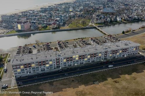 300 Cookman Ave, Tinton Falls, NJ 07712-6684