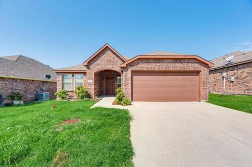 4829 Lemon Grove Dr, Fort Worth TX  76135-1668 exterior