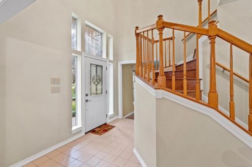 722 Crystal Mountain Dr, Austin TX  78733-6117 exterior