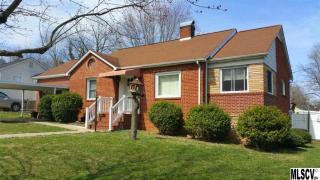 1104 13th Ave, Hickory, NC 28601-2236