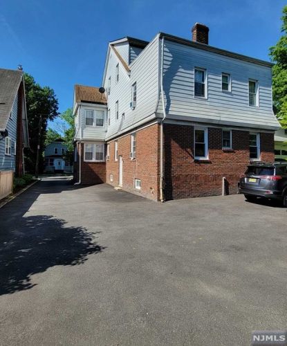 71 Hillcrest Rd, Maplewood NJ  07040-1605 exterior