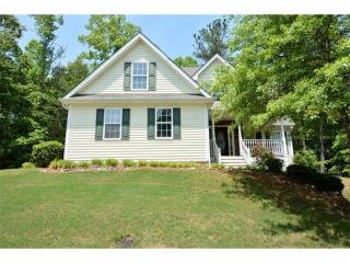 509 Valley Brook Cir, Dawsonville, GA 30534-0967