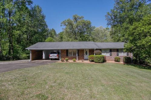 3741 Windy Hill Cir, Gainesville, GA 30504-5737