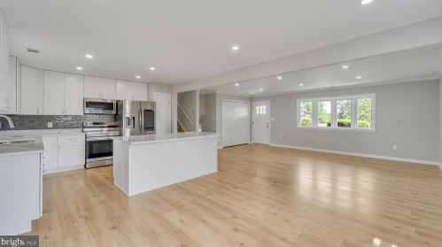 10208 Green Forest Dr, Silver Spring MD 20903-1535 exterior