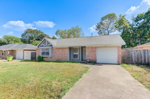 1109 Concord St, Richmond TX  77469-1618 exterior