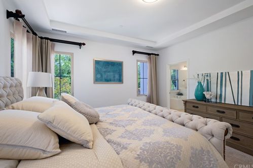 57 Crestwick, Irvine CA  92620-7306 exterior