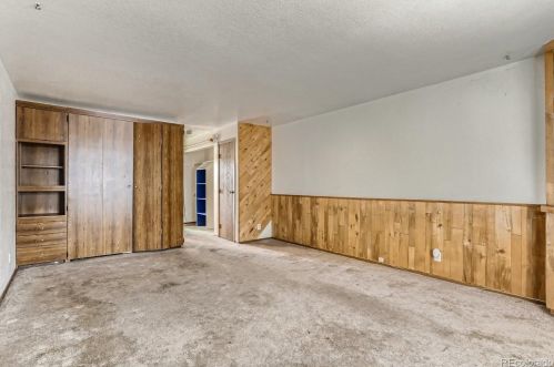 61 Sable Blvd, Denver, CO 80012-6288
