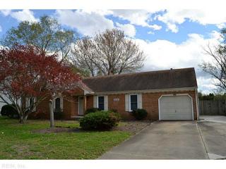 909 Arcadia Rd, Chesapeake, VA 23320-3160