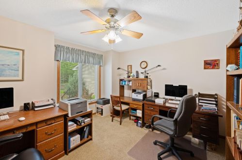 1875 County Rd F, Saint Paul MN  55110-3843 exterior