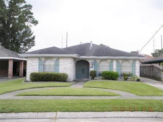 1404 Richland Ave, Metairie LA  70001-3637 exterior