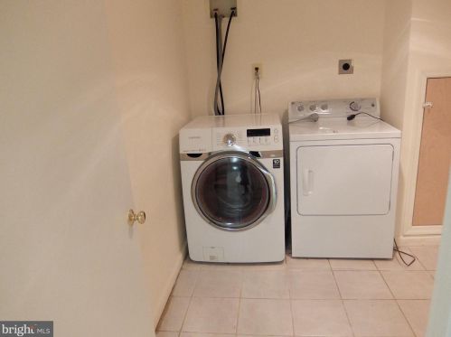 239 Mather Ave, Princeton NJ  08540-6440 exterior