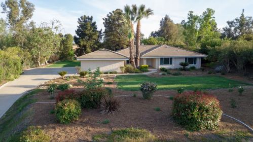 29683 Valle Olvera, Temecula, CA 92591-1638