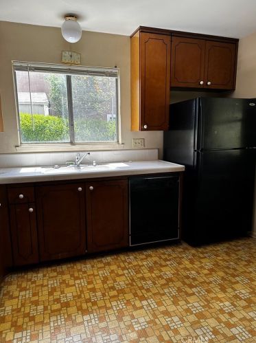 851 Hilda St, Anaheim CA  92806-4841 exterior