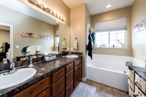 456 Cottage Ct, Providence UT 84332-4700 exterior