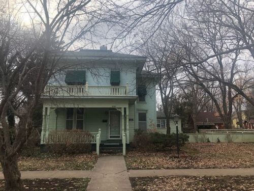 1214 Main St, Devon, KS 66701-2627