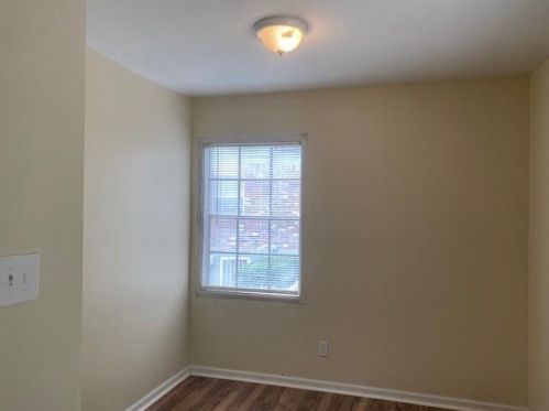 637 Lyric Way, Atlanta GA  30318-6053 exterior