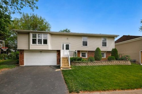 652 Sheffield Ln, Lemont, IL 60440-1024