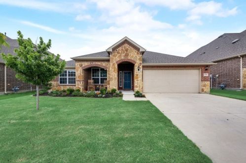 7304 Lowline Dr, Fort Worth, TX 76131-5147