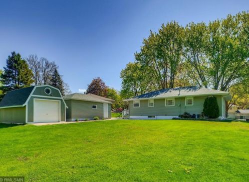 392 Grafton Ave, Saint Paul MN  55128-6528 exterior