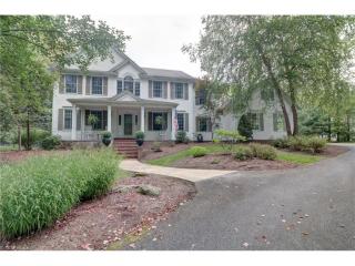 660 Meadowbrook Dr, Aurora OH  44202-7778 exterior