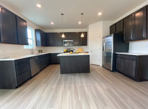 8308 Foxborough Way, Joliet, IL 60431-7805