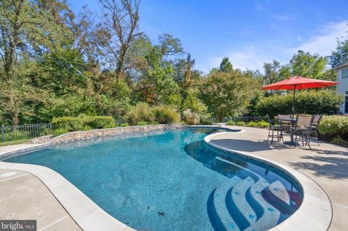 108 Preakness Dr, Harrison Township, NJ 08062-3604