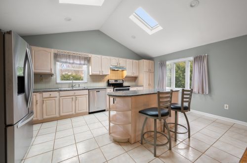 890 Center St, Wallingford CT  06492-5019 exterior