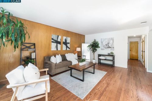 866 San Simeon Ct, Concord CA  94518-2316 exterior