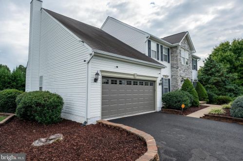 125 Gap View Blvd, Harpers Ferry, WV 25425-3003