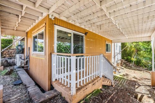 1729 Iwi Way, Honolulu HI  96816-3826 exterior
