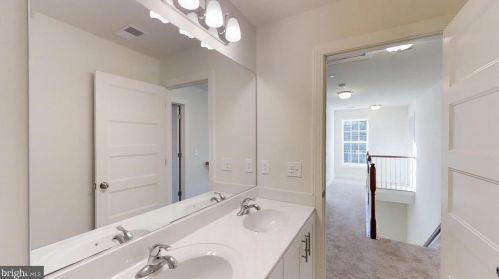 326 Gordon Ave, Severna Park MD 21146-4309 exterior