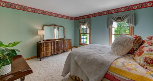 10627 Deerfield Rd, Cincinnati OH  45242-4212 exterior