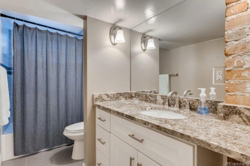 958 Madison St, Denver CO  80206-4052 exterior