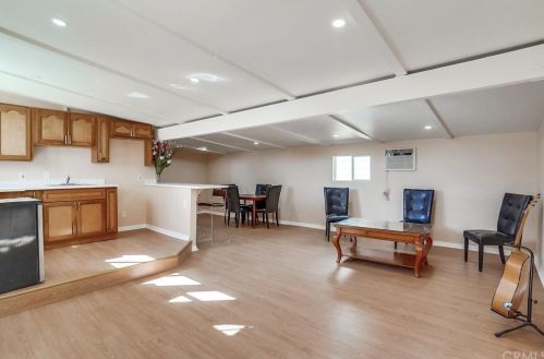 4619 130 St, Hawthorne CA 90250-5146 exterior