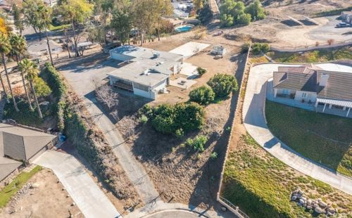 10220 Balmoral Ct, Riverside, CA 92503-5425