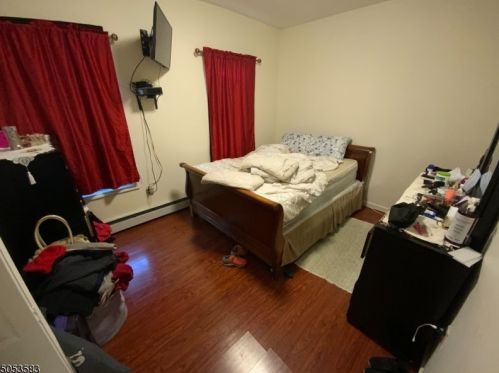 179 Beech St, Paterson, NJ 07501-3420