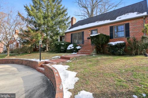 405 Lexington Dr, Silver Spring MD 20901-2643 exterior