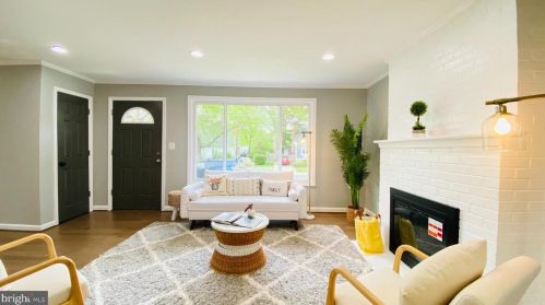 1002 Kerwin Rd, Silver Spring MD  20901-1865 exterior