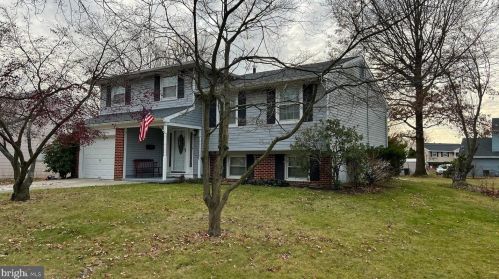18 Rolling Rd, Stratford, NJ 08084-1617