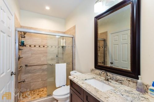 1723 Hardin Ave, Atlanta GA  30337-2059 exterior