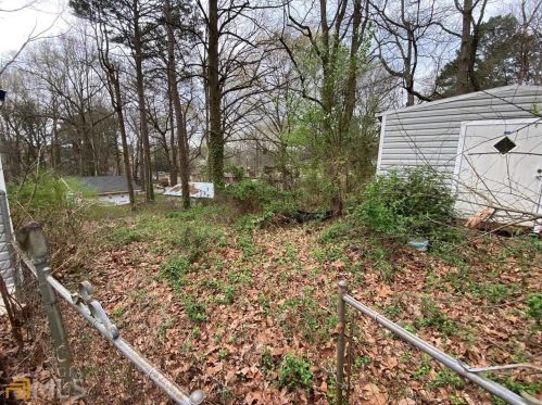 320 Highland Cir, Stockbridge GA  30281-4637 exterior