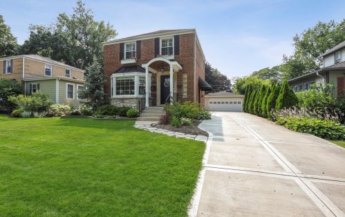 202 Russel St, Mount Prospect, IL 60056-2445