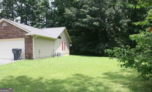 10993 Clearwater Dr, Hampton, GA 30228-1599