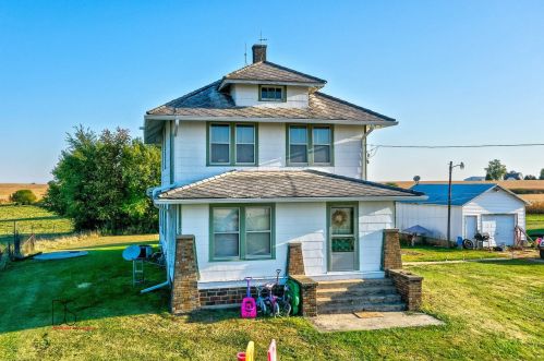1119 2150th Rd, Ottawa, IL 61350-9247