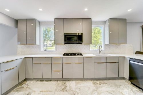 26 Sturbridge Dr, Piscataway NJ  08854-5137 exterior